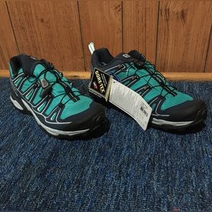 NWT Salomon X Ultra 2 GTX Women's